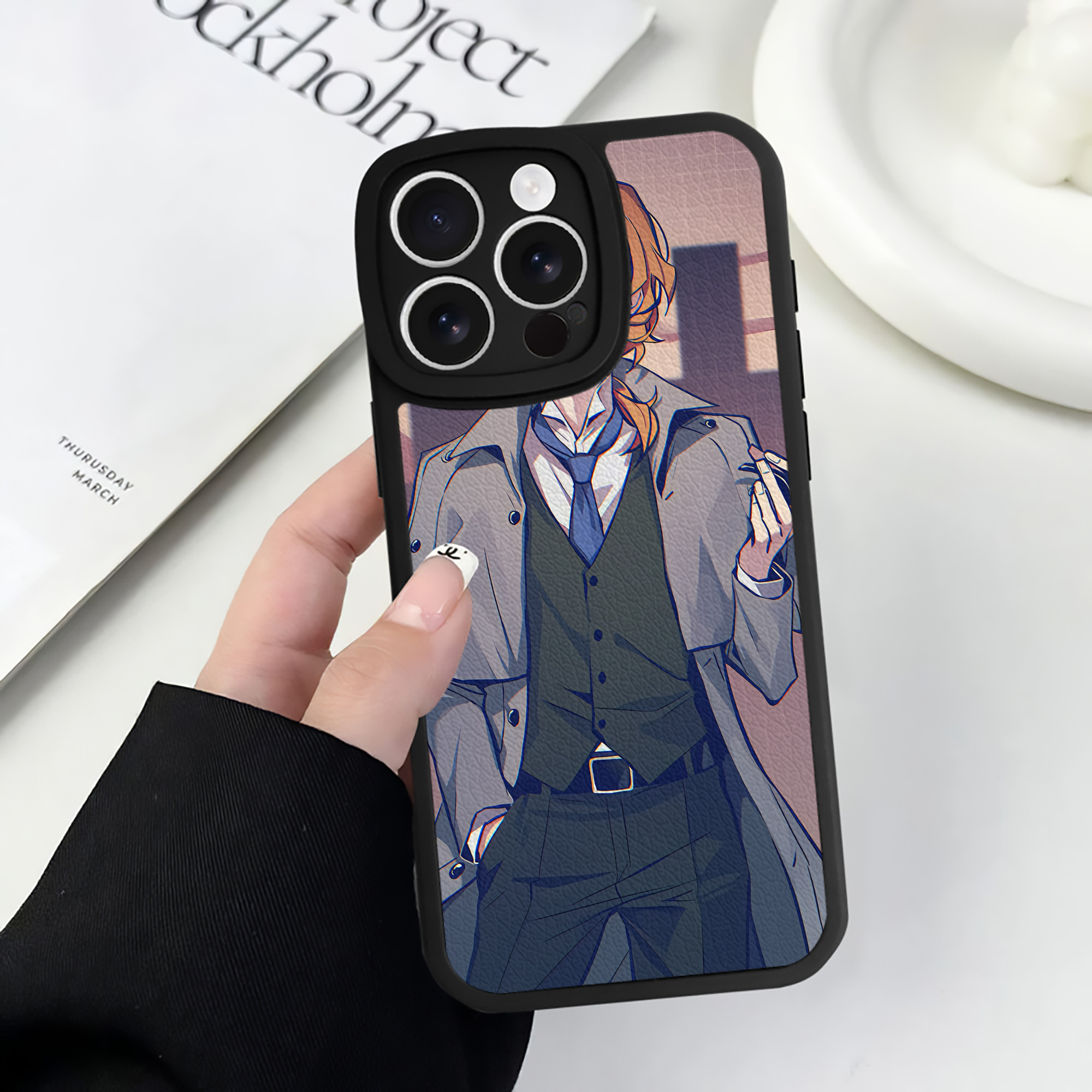 （画像用） 文豪ストレイドッグス Bungo Stray Dogs 【iPhone 16シリーズ対応】シリコンスマホケース（レザー調） 材質：シリコン